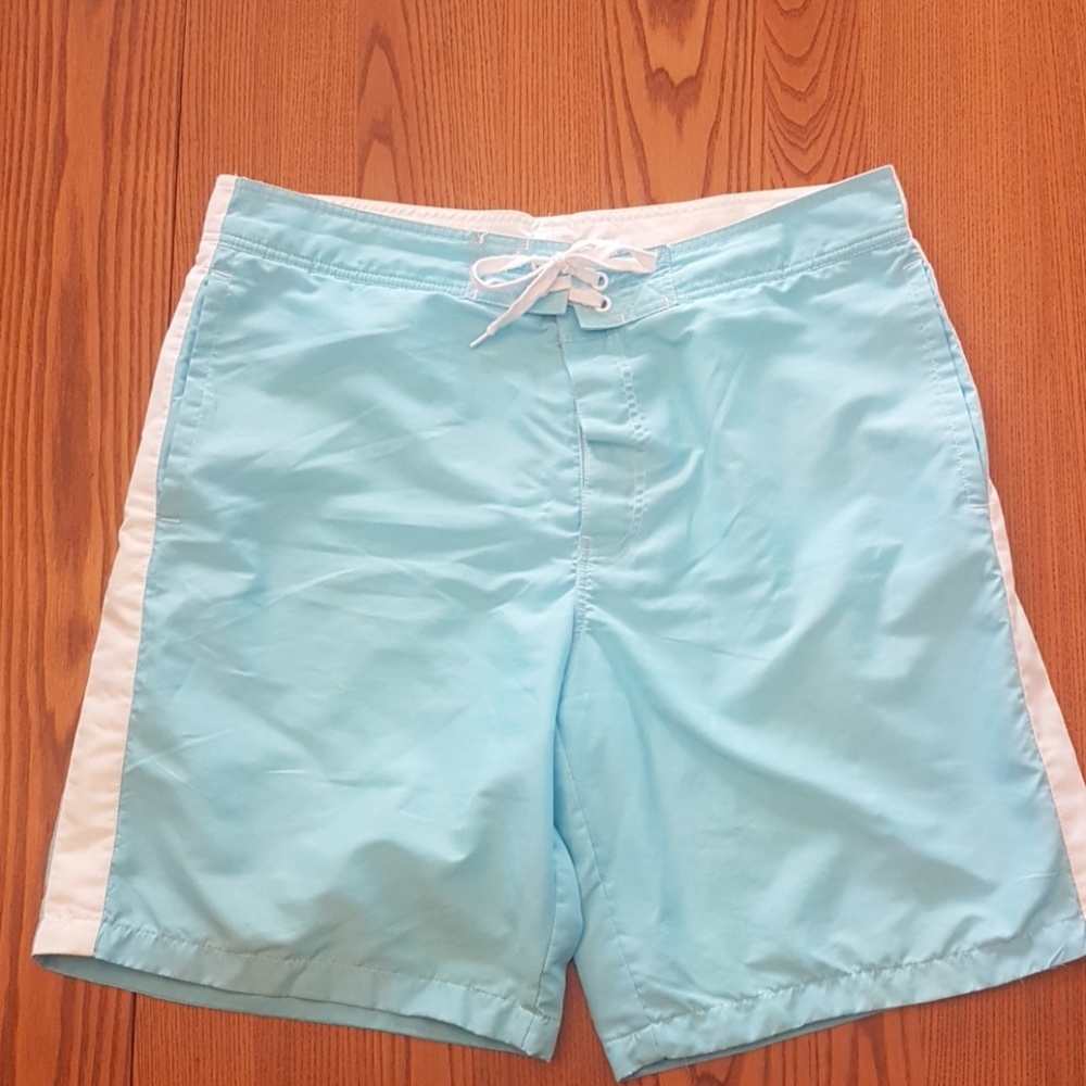 Men's swimming trunks